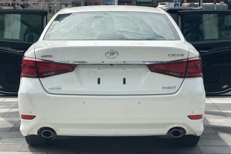 Used Toyota Crown 2018 2.0T Fashion Edition
