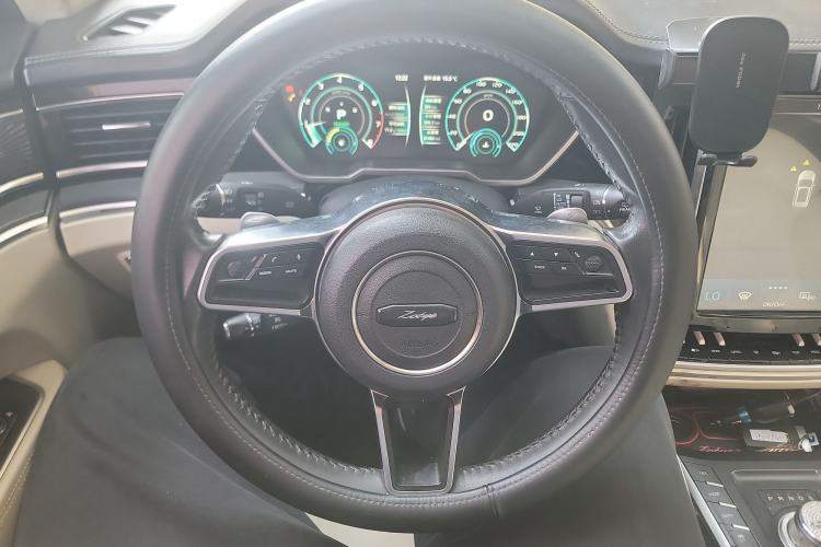 Used Zotye T700 2017 1.8T Dual-Clutch Prestige Model
