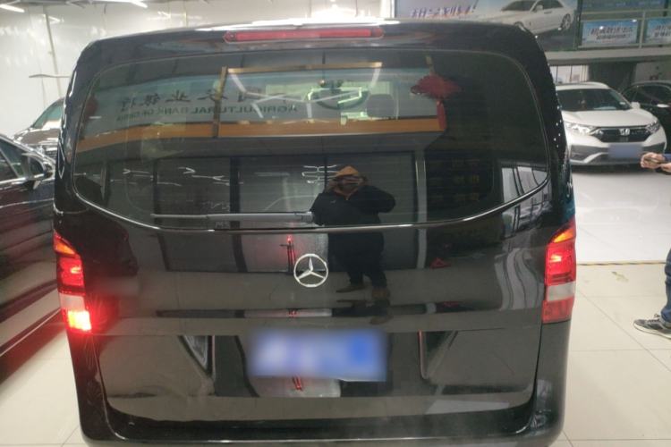 Used Mercedes-Benz Vito 2021 2.0T Elite Version 7 Seats