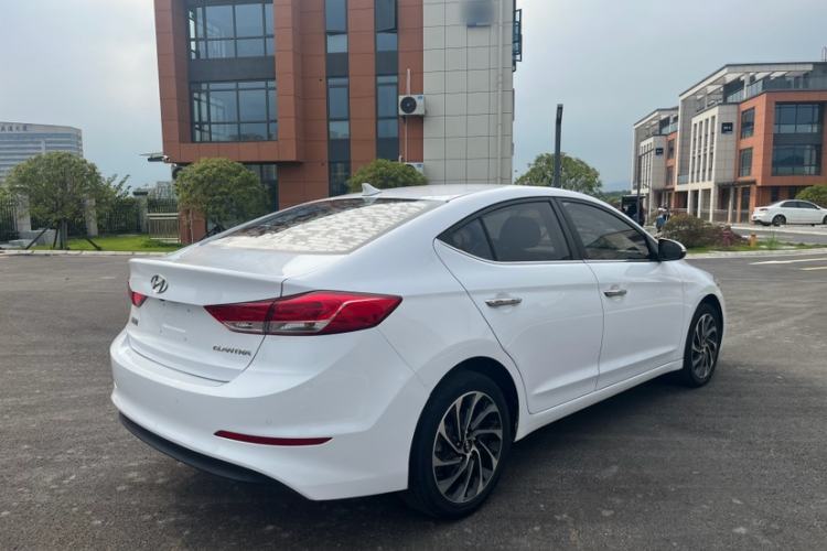 Used Hyundai Elantra 2019 1.5L CVT ZhiXuan – Elite Version