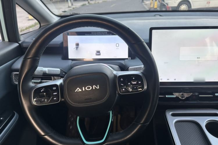 Used AION Y 2023 Plus 510 Enjoy Edition