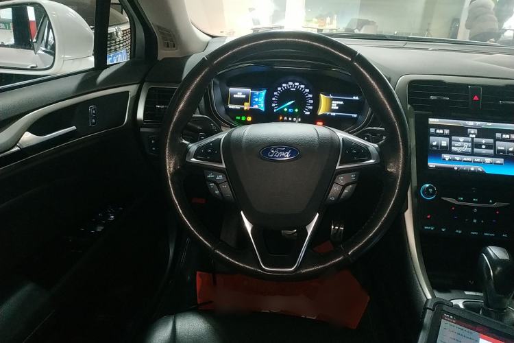 Used Ford Mondeo 2013 2.0L GTDi 200 Luxury Model