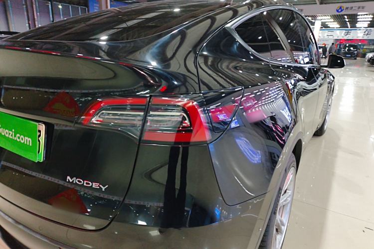 Used Tesla Model Y 2022 Rear-Wheel-Drive Version
