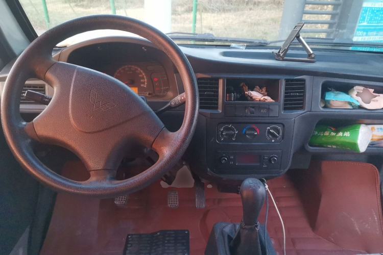 Used Wuling Zhiguang 2015 1.2L S Practical Model LSI