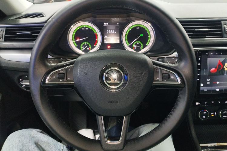 Used Skoda Superb 2018 TSI280 DSG Comfort Edition China VI Standard