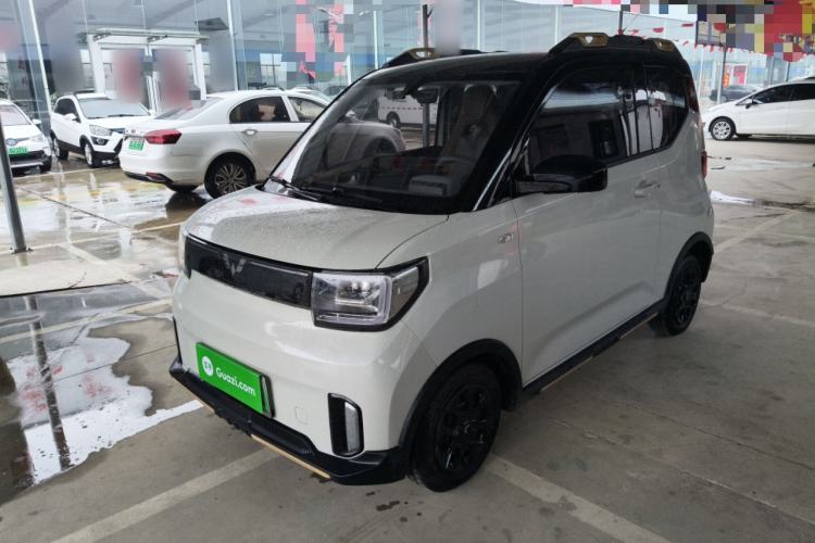 Used Wuling Hongguang MINIEV 2022 GAMEBOY 200km Play Edition with Lithium Iron Phosphate