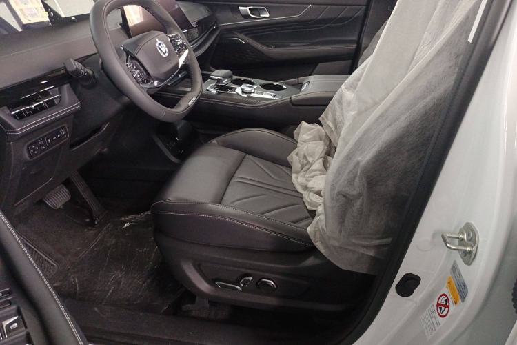 Used Changan UNI-K iDD 2024 Chuzhi iDD 1.5T 135km Smart & Fun Model
