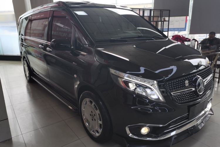 Used Mercedes-Benz Vito 2018 2.0T Elite Version 7 Seats China V Emission Standard
