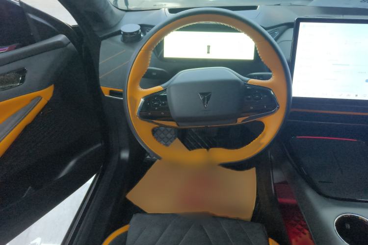 Used  SL03 2025 Extended-Range Sporty Version
