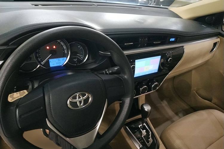 Used Toyota Corolla 2014 1.6L CVT GL
