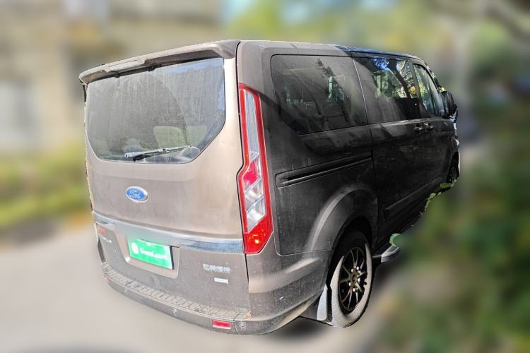 Used Ford Tourneo Custom 2017 2.0T Automatic Elite Version
