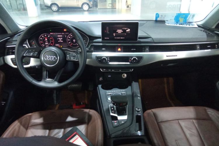 Used Audi A4L 2018 30th Anniversary Edition 40 TFSI Fashion Model