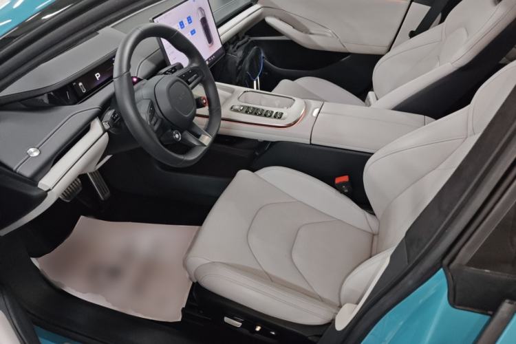 Used  SU7 2024 Four-Wheel Drive Ultra-Long Range Advanced Intelligent Driving Max Edition
