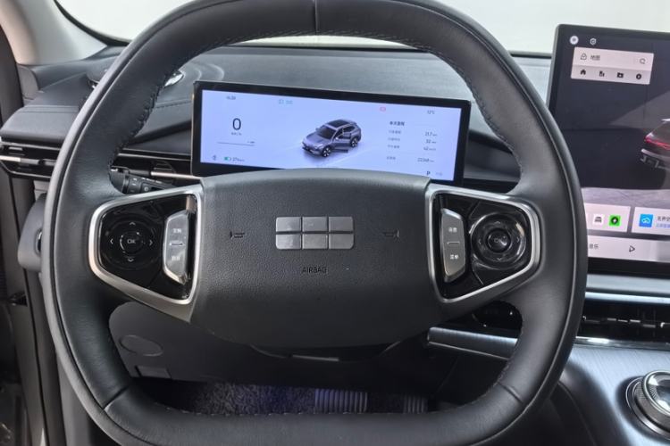 Used  E5 2024 530km Long-Range Version
