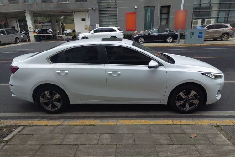 Used Kia K3 2019 1.5L CVT Smart Connectivity Version
