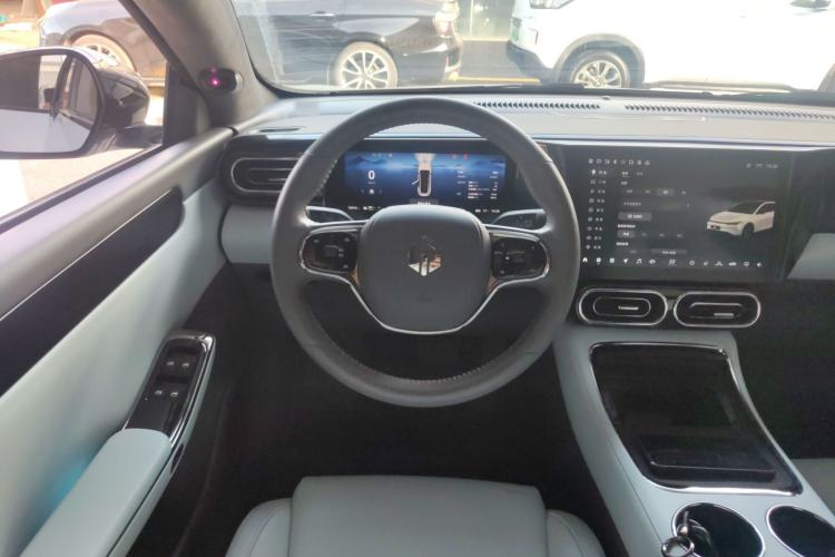 Used Leapmotor C01 2022 Four-Wheel Drive Dual-Motor High-Performance Version
