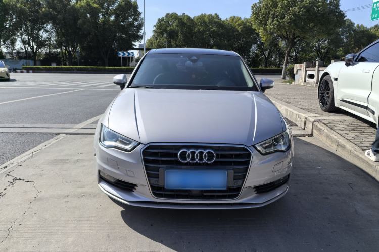 Used Audi A3 2014 Limousine 35 TFSI Automatic Luxury Model
