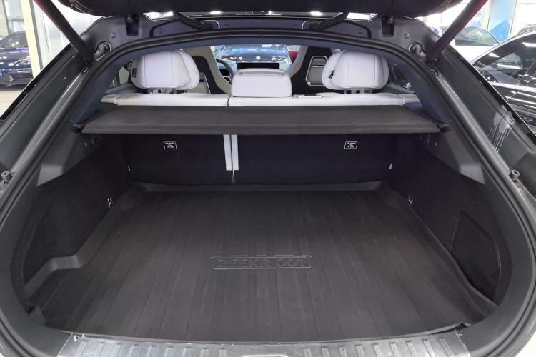 Used Zeekr 001 2023 WE Edition 100 kWh