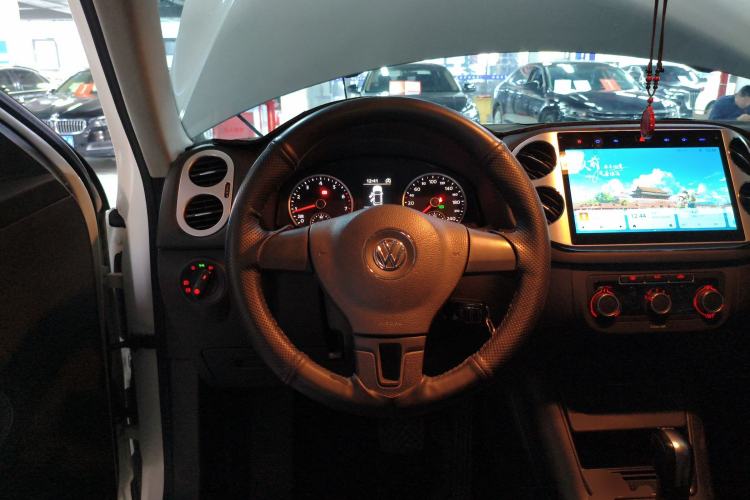 Used Volkswagen Tiguan 2016 280TSI Automatic Two-Wheel-Drive Silk Road Style Edition