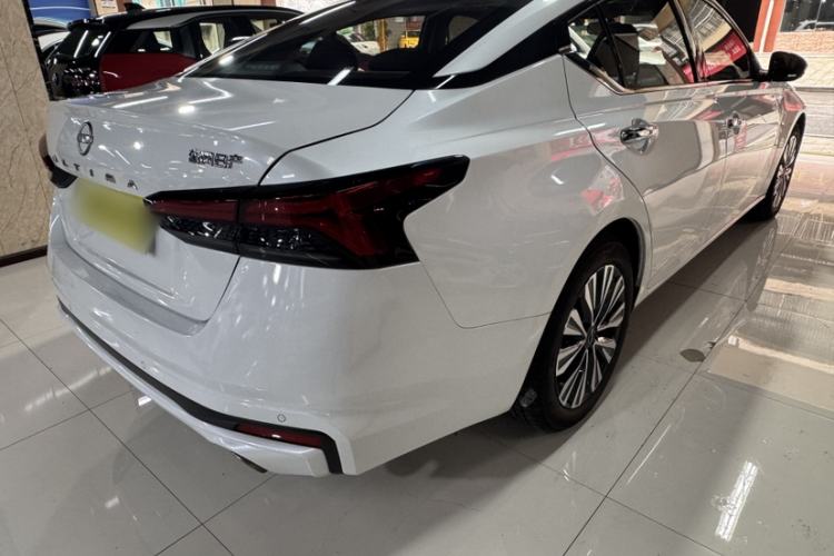 Used Nissan Teana 2024 2.0L XE Genuine Edition
