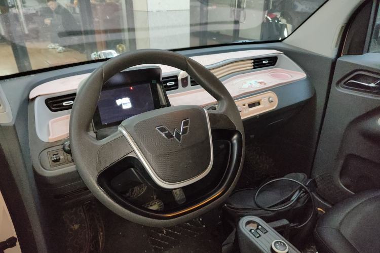 Used Wuling Hongguang MINIEV 2022 Macaron Fashion Model Lithium Iron Phosphate
