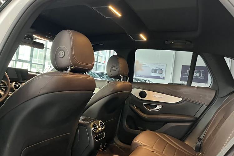 Used Mercedes-Benz GLC 2020 GLC 260 L 4MATIC Dynamic Model
