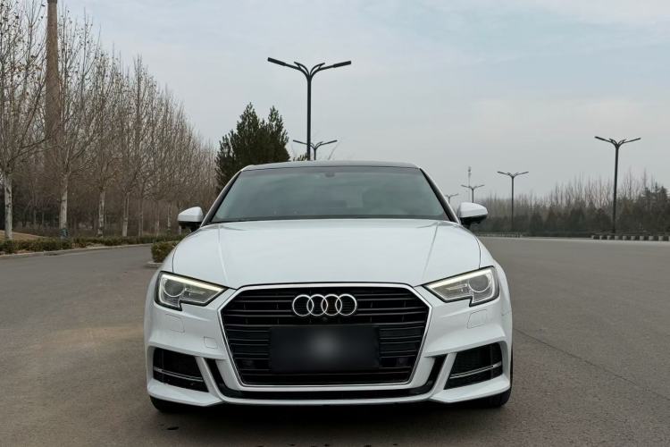 Used Audi A3 2017 Limousine 35 TFSI Fashion Model
