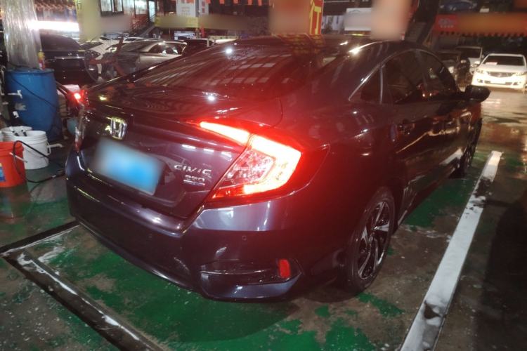 Used Honda Civic 2016 220TURBO CVT Luxury Edition
