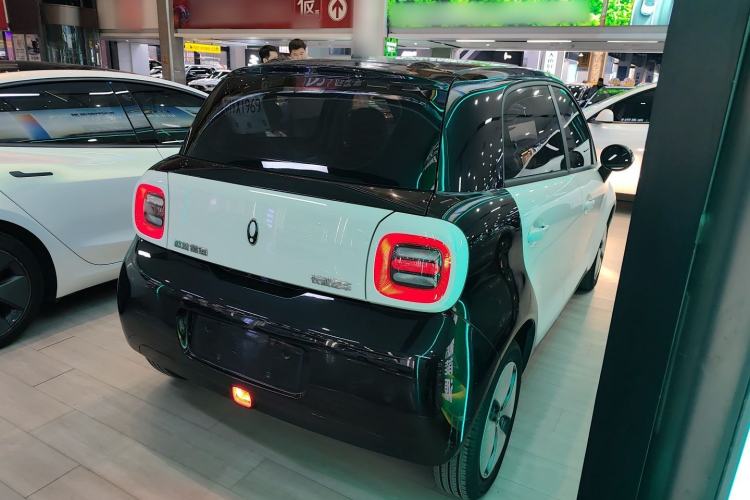 Used ORA Black Cat 2022 301km "Cute Pet" Version – Lithium Iron Phosphate