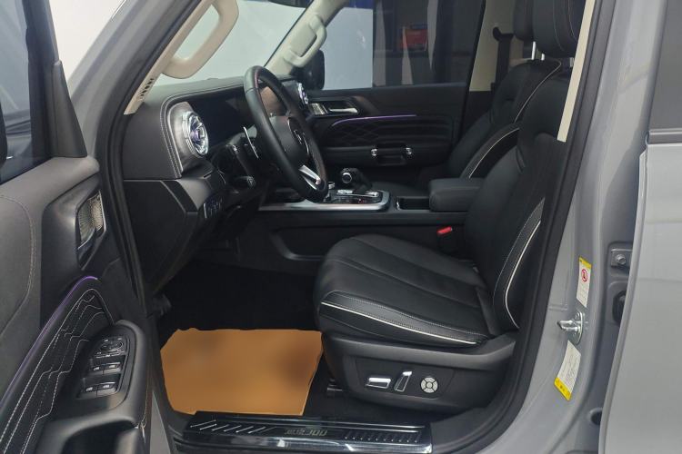 Used Tank 300 2023 City Edition 2.0T—Stylish as Ever
