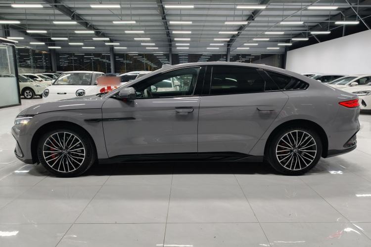 Used BYD Han 2025 EV with 701 km of Laser Radar-Enabled Intelligent Driving