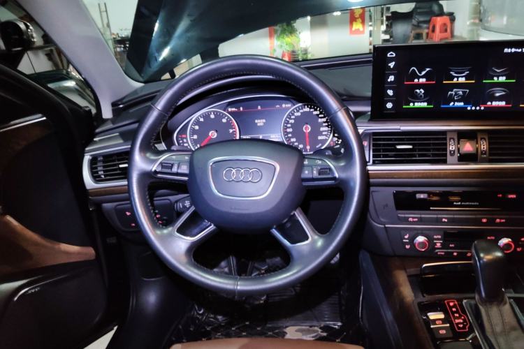 Used Audi A6L 2018 30th Anniversary Edition 45 TFSI quattro Luxury Model
