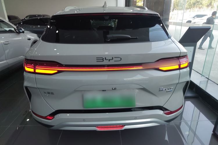 Used BYD Song PLUS New Energy 2025 EV Intelligent Driving Version 520km Premium Model
