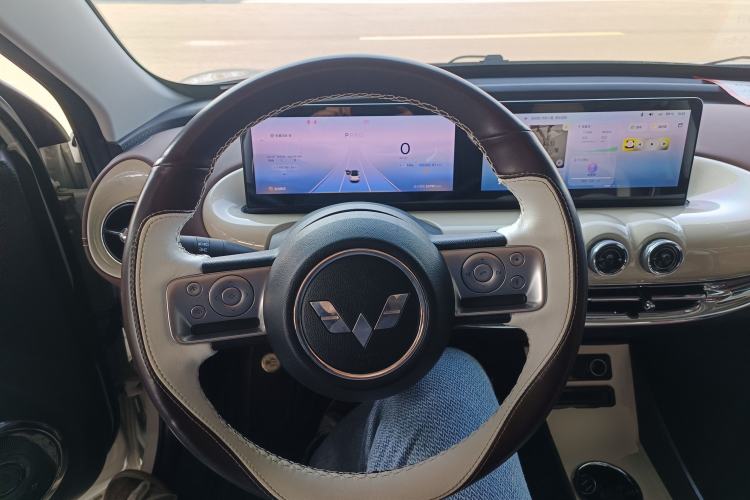 Used Wuling Bingo 2023 410 km Lingxi Deluxe Edition
