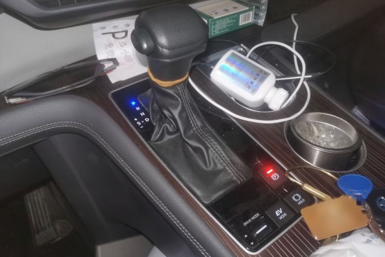 Used Toyota Granvia 2023 2.5L Hybrid Comfort Edition