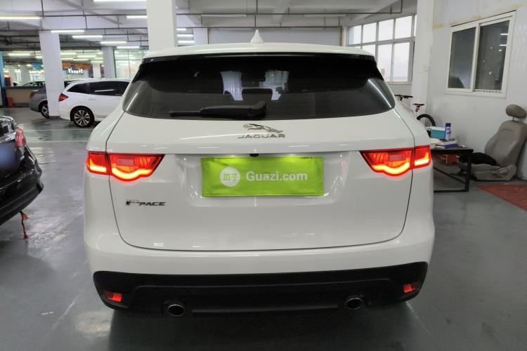 Used Jaguar F-PACE 2016 2.0T Two-Wheel-Drive R-Sport Sport Edition