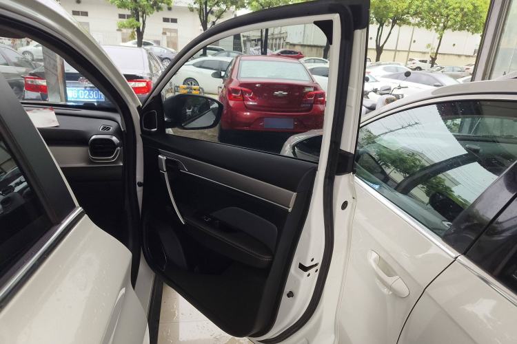 Used Geely Auto Coolray 2023 1.5T DCT Platinum Edition
