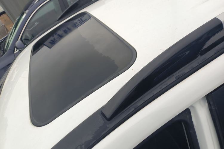 Used Haval H6 2015 Upgraded Model 1.5T Manual Two-Wheel Drive Elite Version
