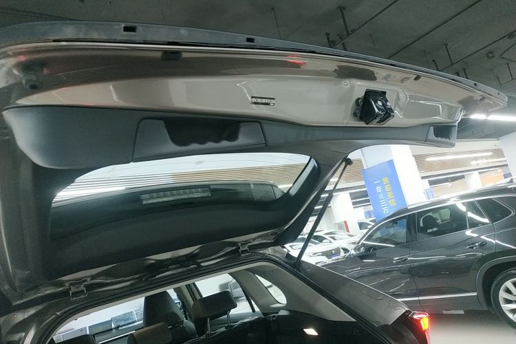 Used Toyota RAV4 2023 Dual-Engine 2.5L E-CVT Two-Wheel Drive Elite Plus Edition
