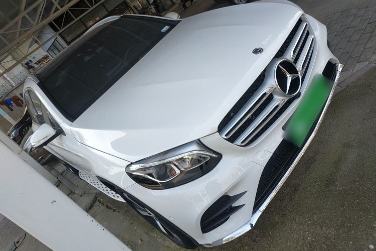 Used Mercedes-Benz GLC 2018 GLC 260 4MATIC Luxury Model
