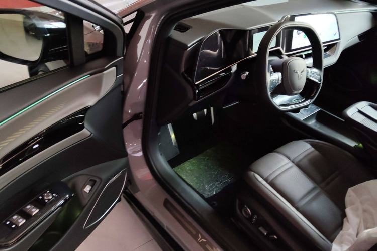 Used Hongqi EH7 2024 820 Pro
