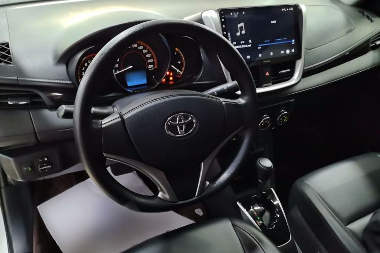 Used Toyota YARiS L 2021 X-Trail 1.5L CVT Luxury Edition
