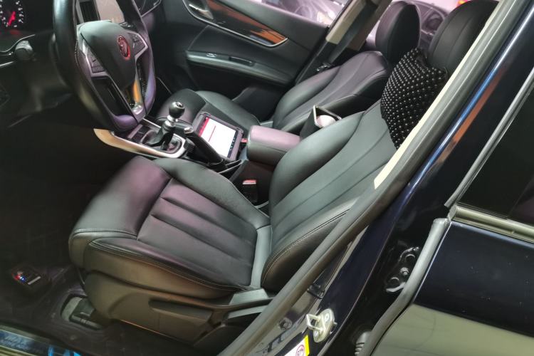 Used BYD Song MAX 2017 1.5T Manual Smart Connect Luxury 7-Seater
