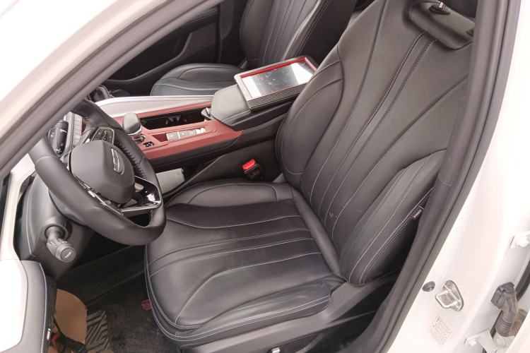 Used Geely Auto Preface 2025 Dongfang Yao 1.5TD Kunlun Edition
