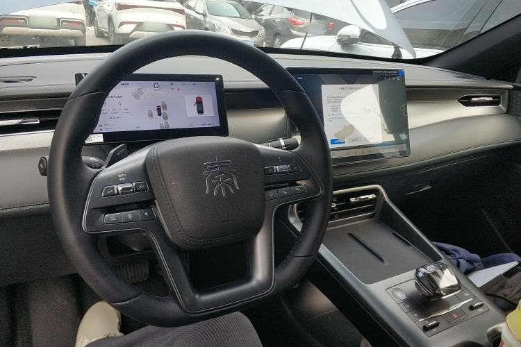 Used BYD Qin PLUS 2025 DM-i Smart Drive 120KM Superior Model