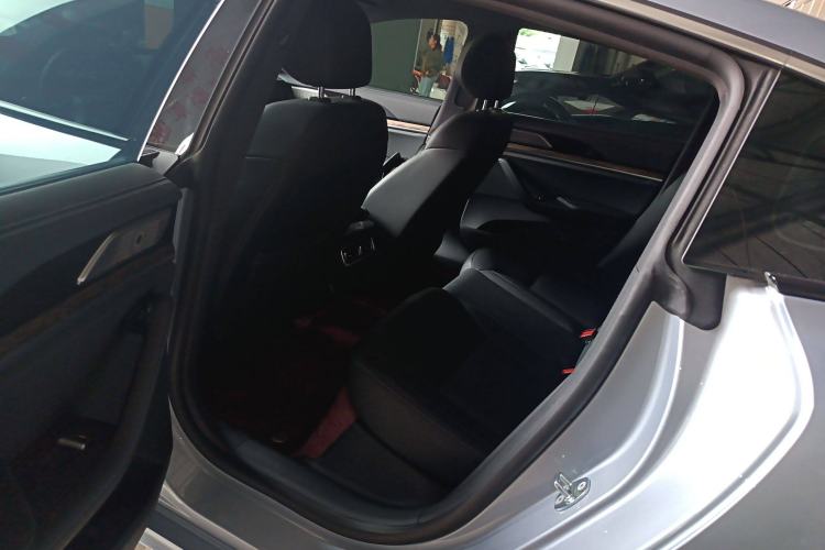 Used NETA S 2024 Pure Electric 520km Rear-Drive AR-HUD Version
