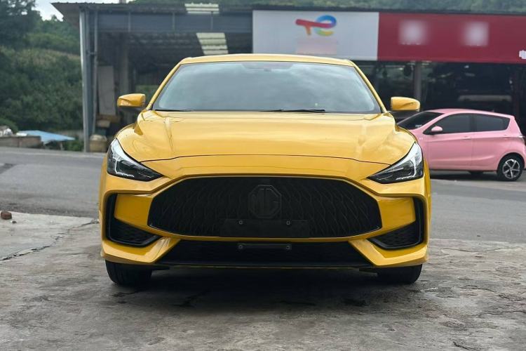 Used MG 5 2021 180 DVVT Manual Youth Luxury Edition
