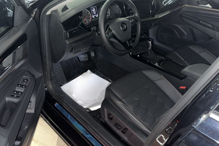 Used Volkswagen Passat 2019 330TSI Elite Edition China VI
