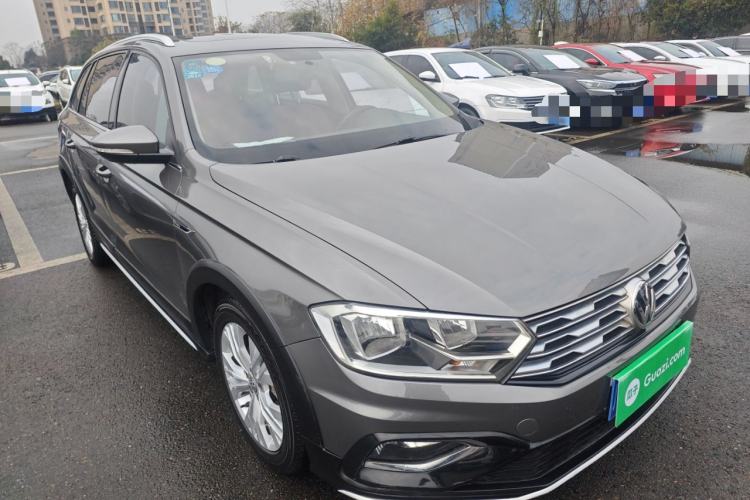 Used Volkswagen C-TREK 2017 230TSI DSG Comfort Version