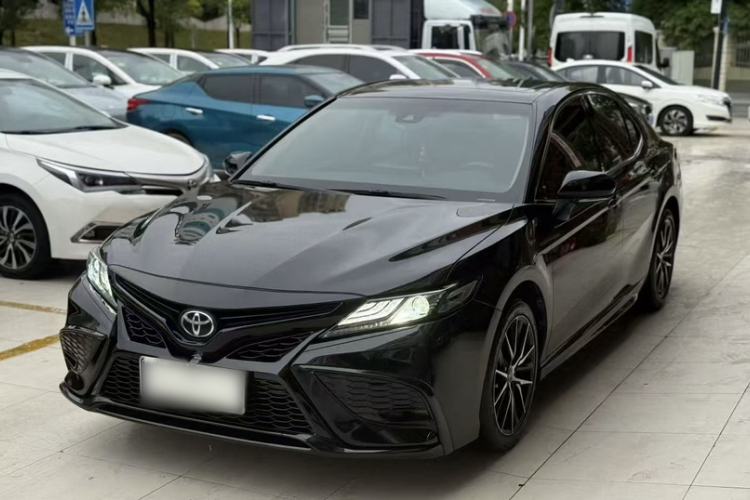 Used Toyota Camry 2021 2.0S FENGSHANG Edition
